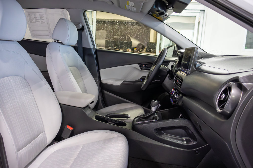 Used 2023 Hyundai Kona SEL w/ Cargo Package AWD/4WD image 12