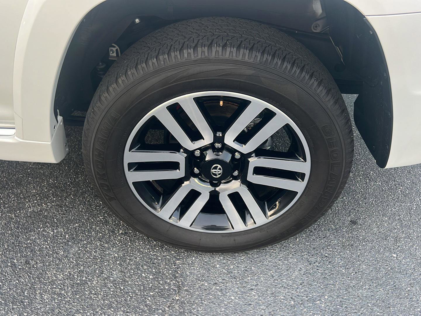 Certified 2024 Toyota 4Runner Limited image 40