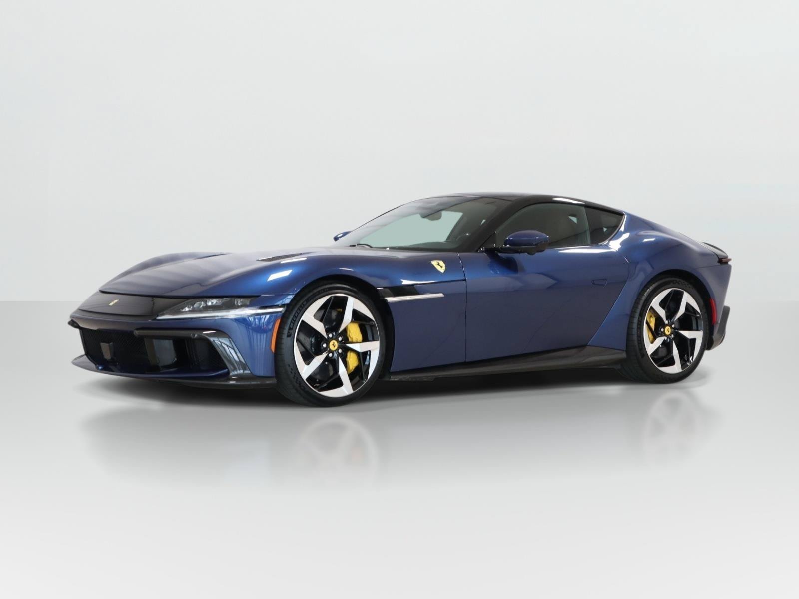 Used 2025 Ferrari 12Cilindri RWD image 1