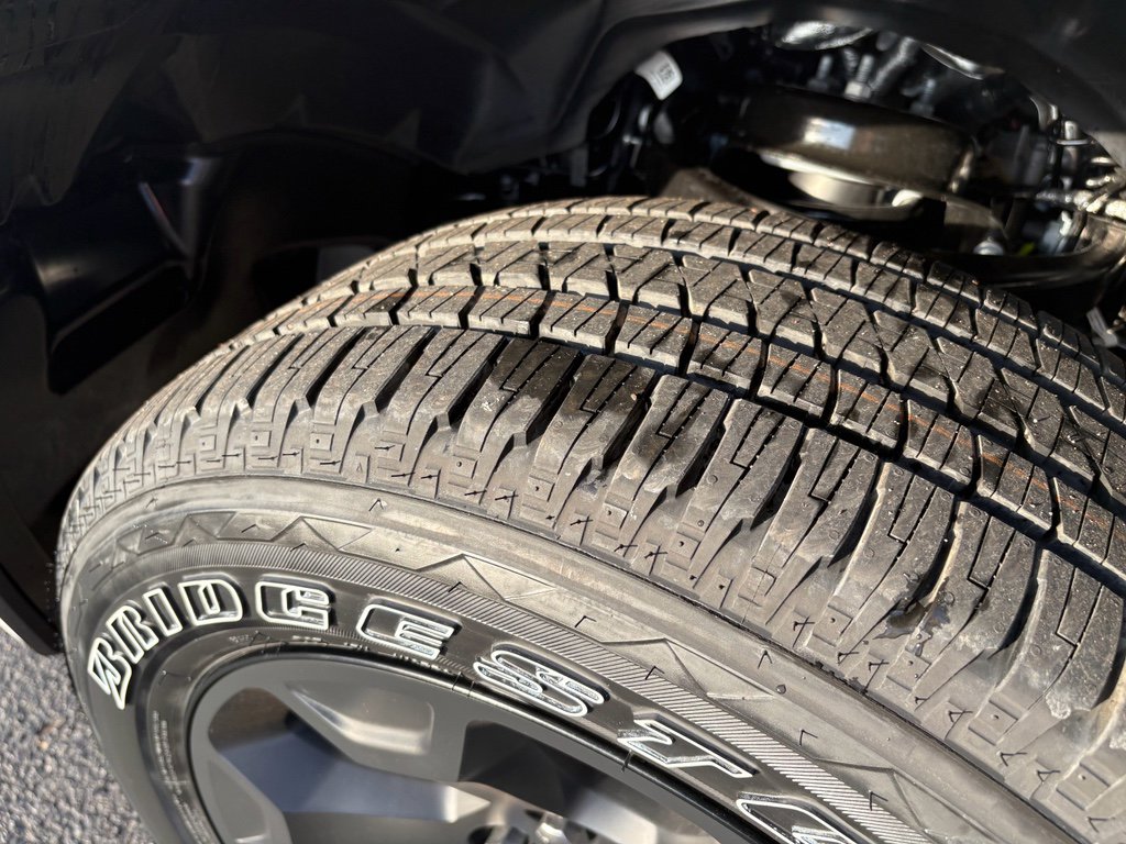 New 2026 RAM 1500 Express image 7