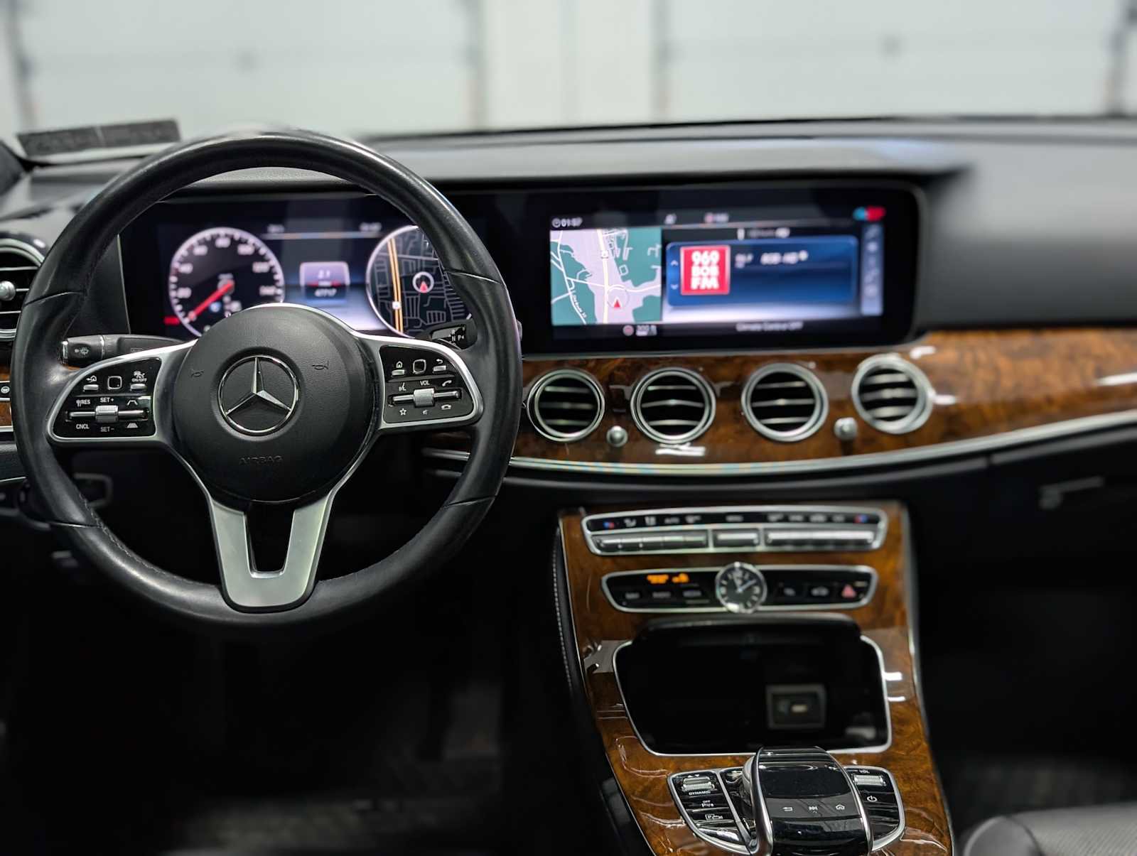 Certified 2020 Mercedes-Benz E 350 4MATIC Sedan image 5