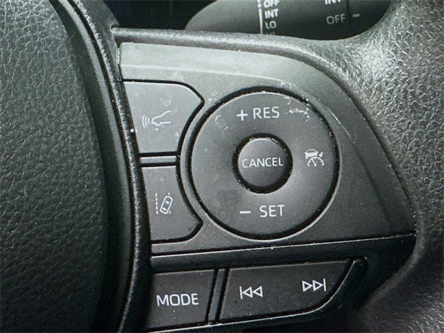 Used 2024 Toyota RAV4 LE image 17