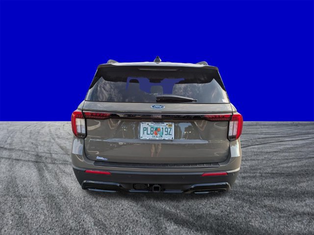New 2026 Ford Explorer ST-Line RWD image 5
