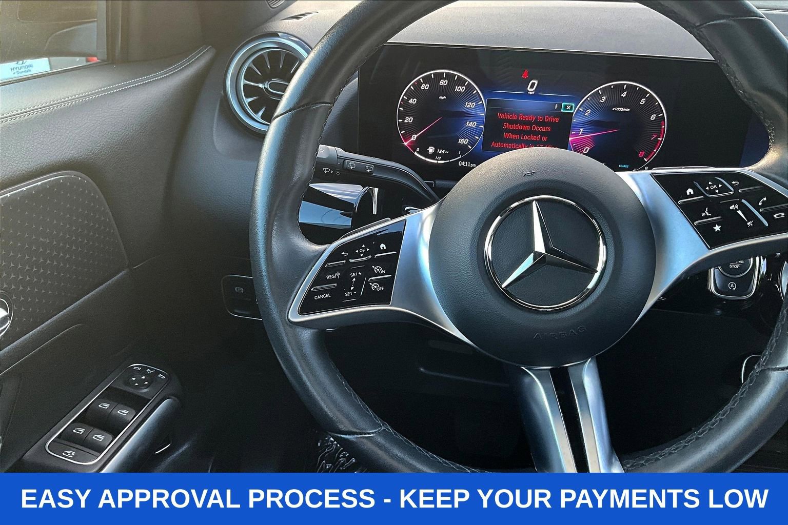 Used 2025 Mercedes-Benz GLA 250 4MATIC image 14