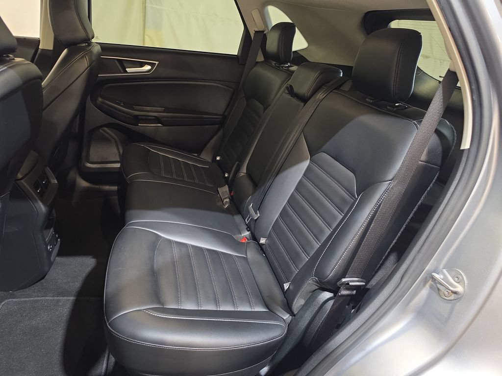 Used 2022 Ford Edge SEL w/ Convenience Package AWD/4WD image 23