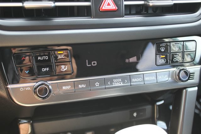Certified 2026 Kia Seltos EX AWD/4WD image 9