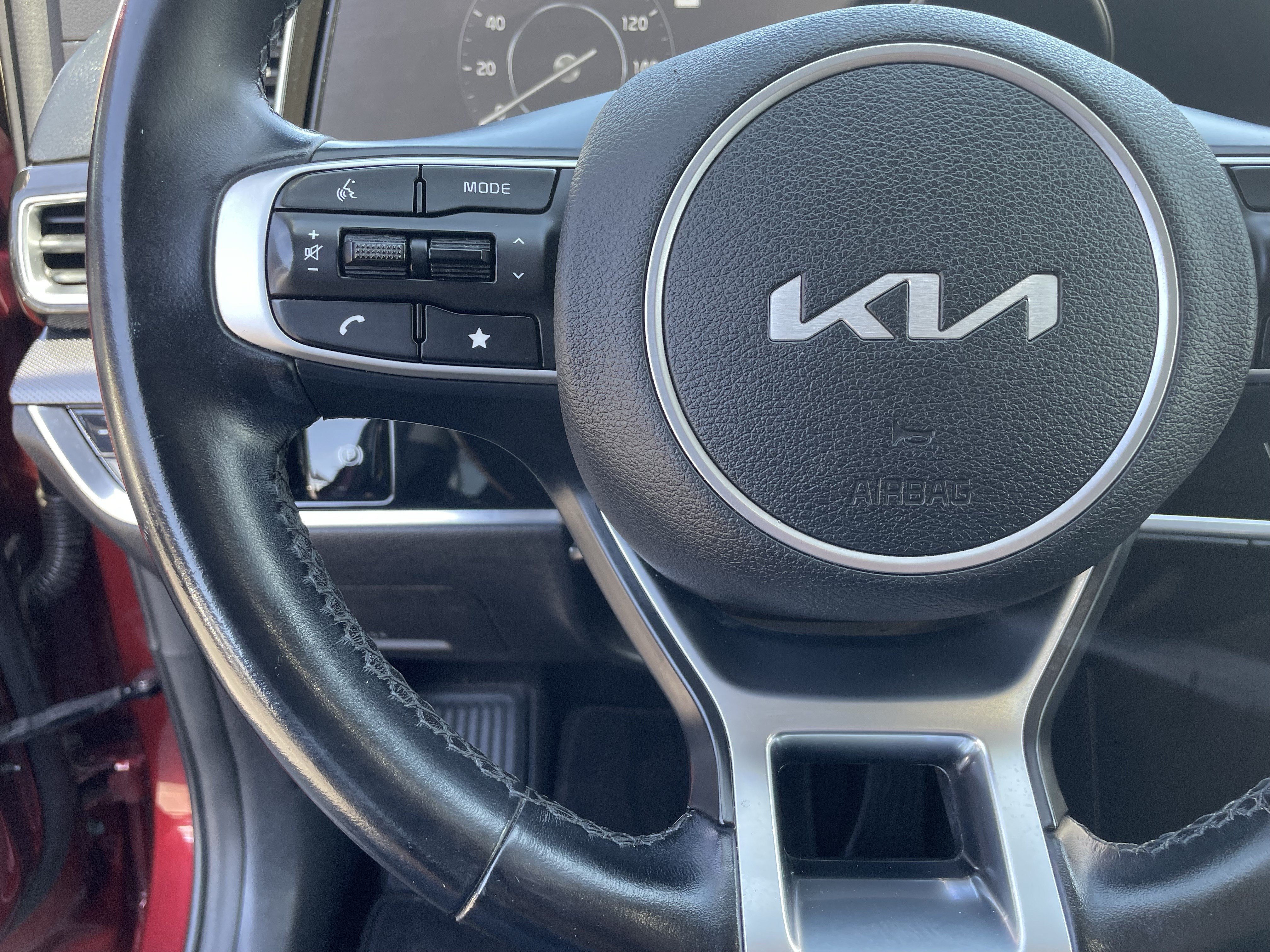 Used 2023 Kia Sportage SX FWD image 27