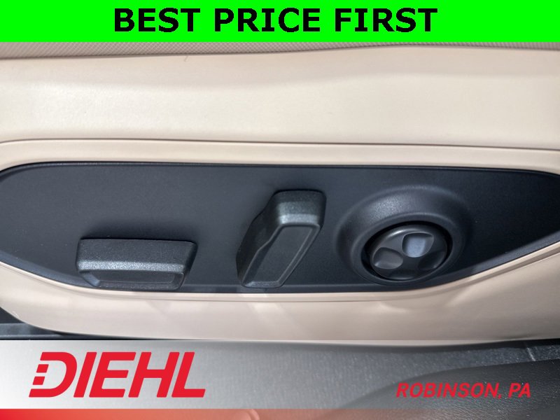 New 2025 Jeep Grand Cherokee Limited image 21