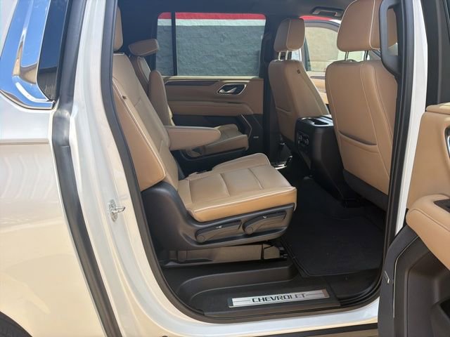 Used 2021 Chevrolet Suburban Premier RWD image 19