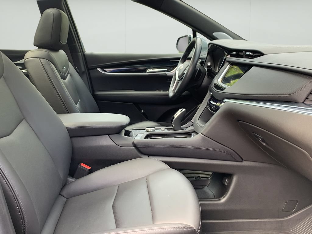 Used 2024 Cadillac XT5 Premium Luxury AWD/4WD image 37