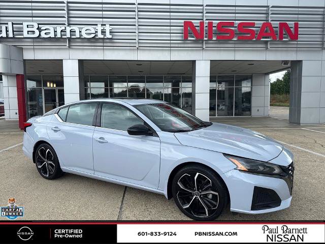 Certified 2023 Nissan Altima 2.5 SR w/ SR Premium Package FWD image 10