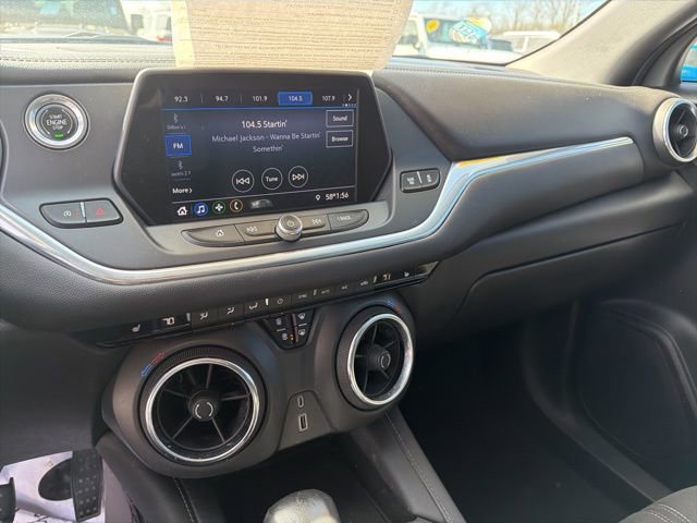 Used 2020 Chevrolet Blazer LT image 30