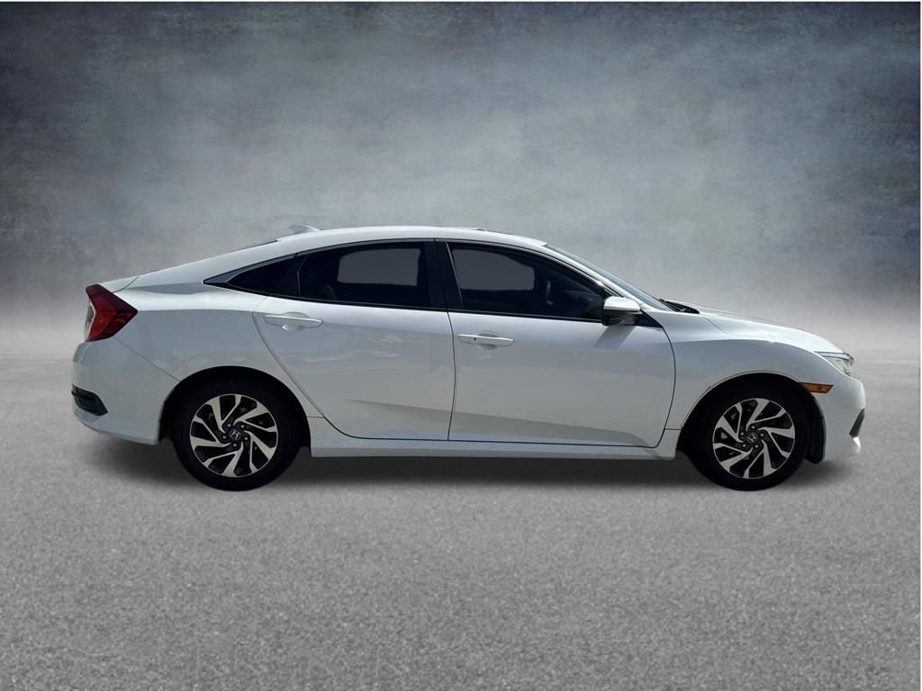 Used 2018 Honda Civic EX image 6