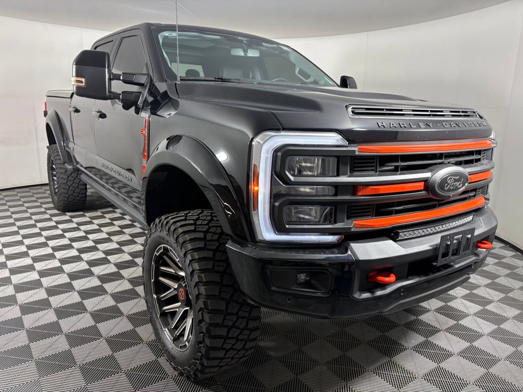 Used 2026 Ford F250 Lariat w/ Black Appearance Package