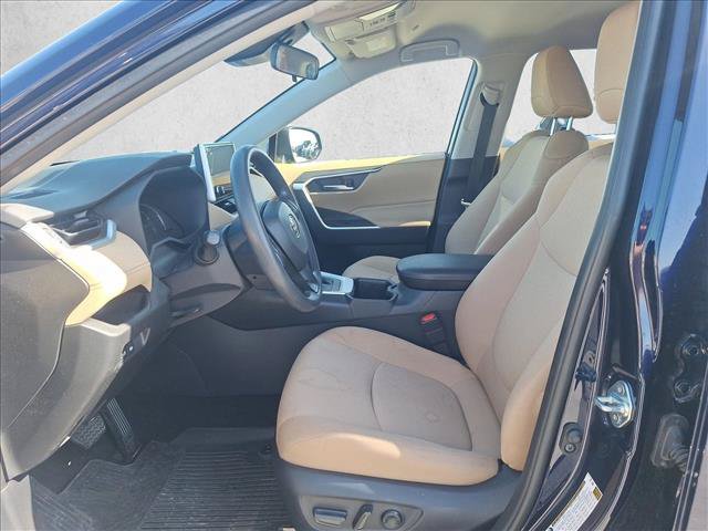 Certified 2025 Toyota RAV4 XLE AWD/4WD image 14