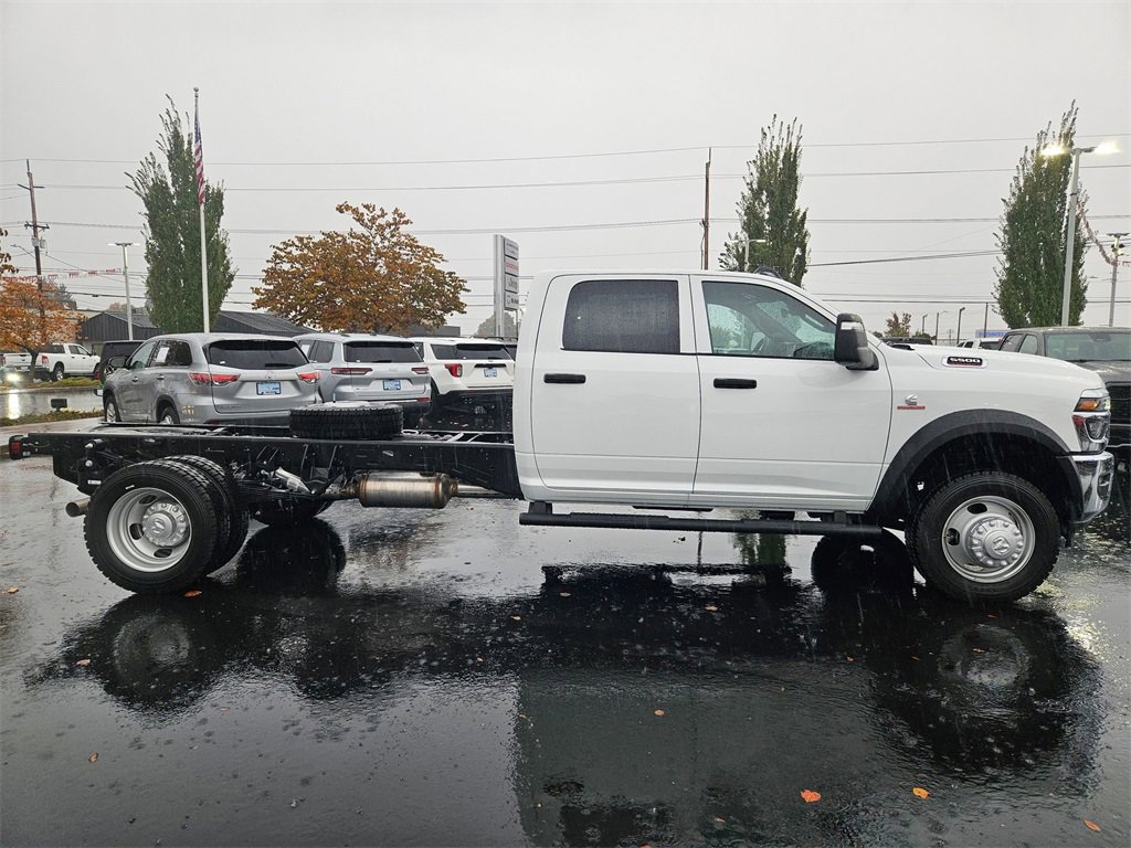 New 2026 RAM 5500 Tradesman w/ Chrome Appearance Group image 7