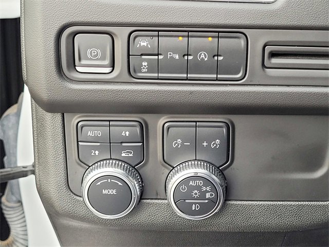 Used 2023 GMC Yukon SLT image 14