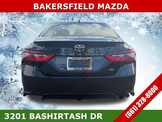 Used 2023 Toyota Camry SE image 4