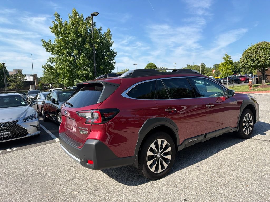 Used 2025 Subaru Outback Touring XT AWD/4WD image 16