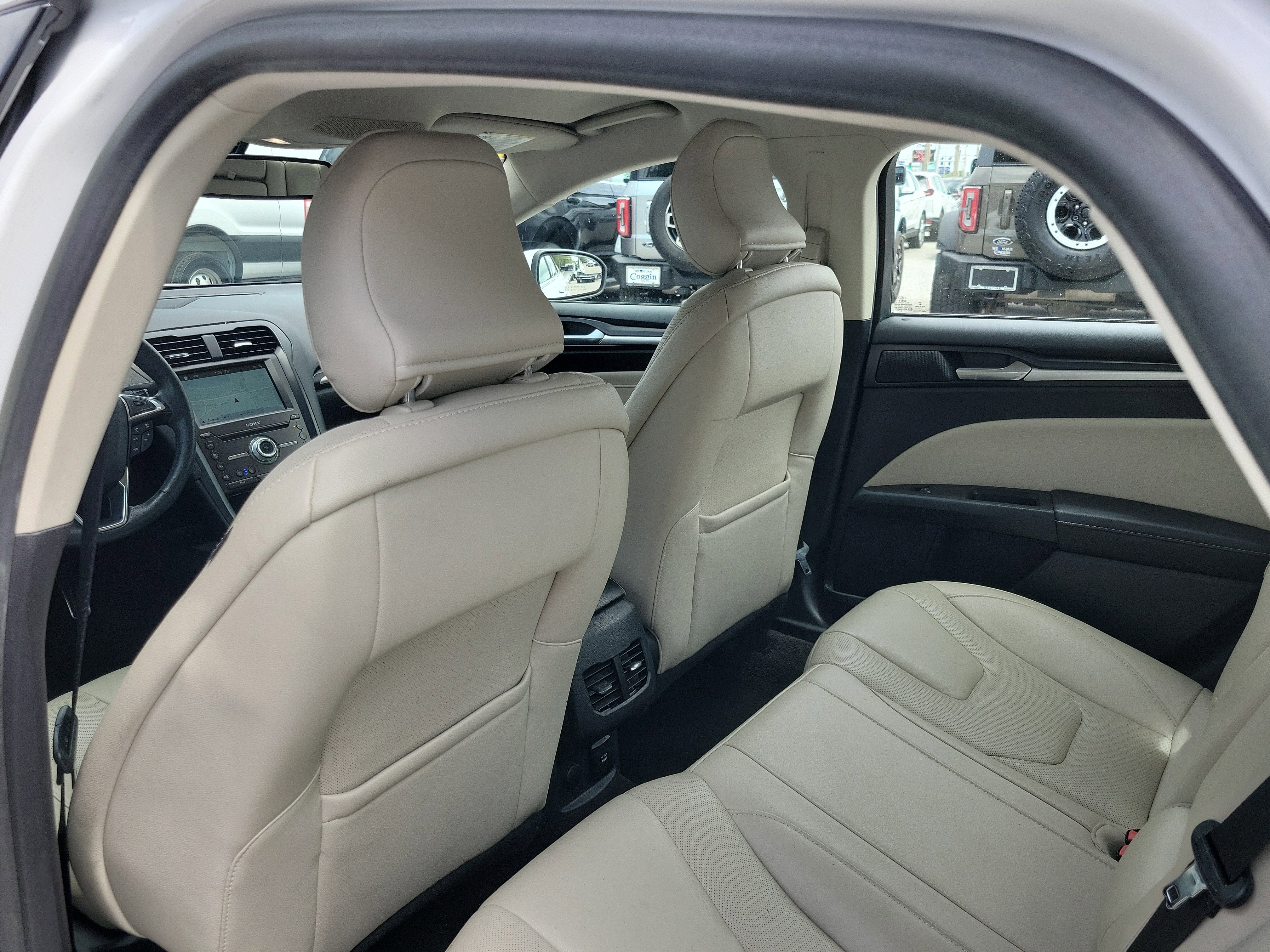 Used 2018 Ford Fusion Titanium image 22