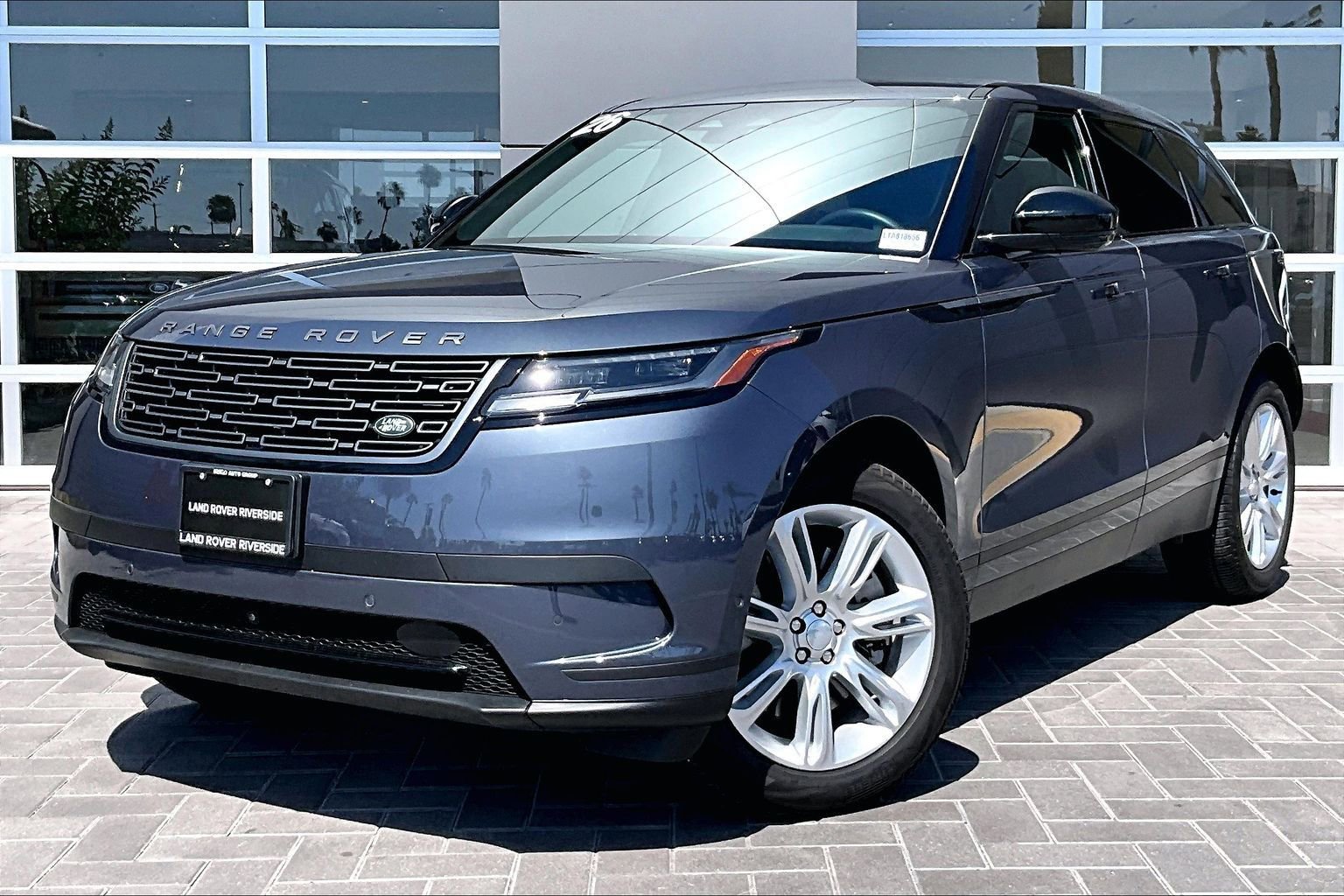 Used 2026 Land Rover Range Rover Velar S AWD/4WD image 1