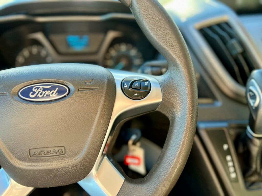 Used 2019 Ford Transit 250 130 Low Roof RWD image 17