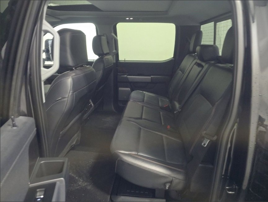 Used 2024 Ford F350 Lariat image 6