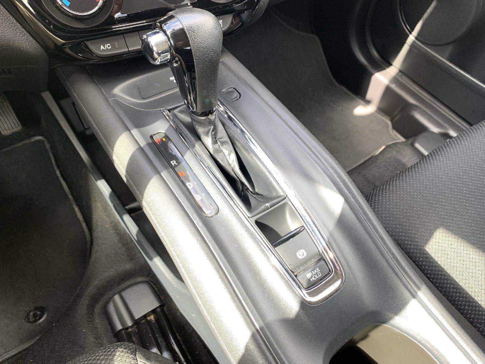 Used 2016 Honda HR-V LX image 23