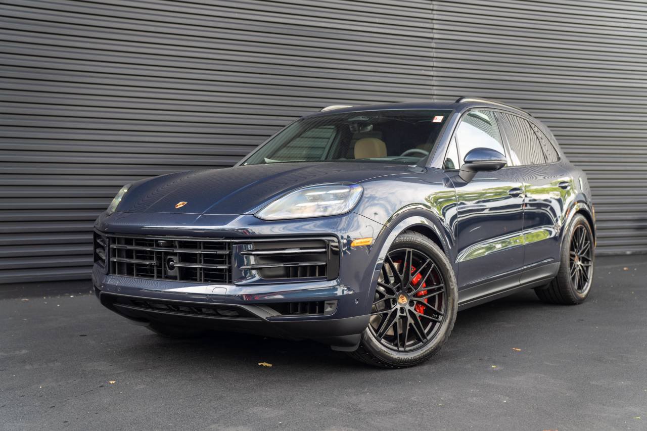 New 2026 Porsche Cayenne S