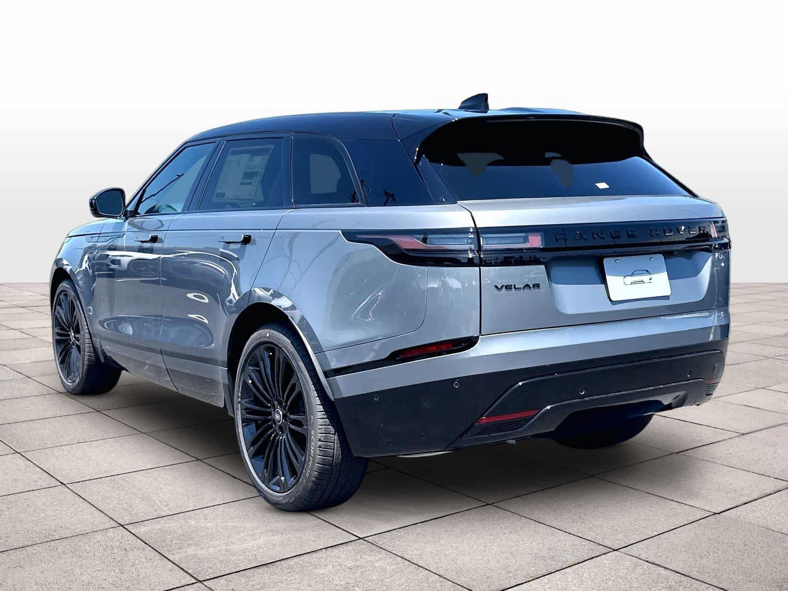 New 2026 Land Rover Range Rover Velar Dynamic SE AWD/4WD image 3