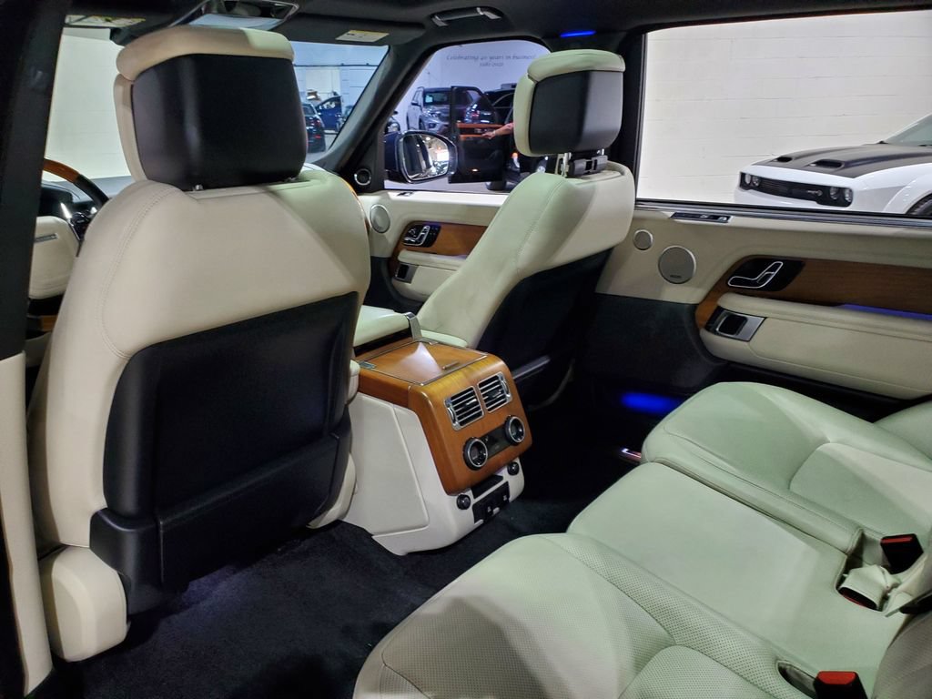 Used 2021 Land Rover Range Rover P525 Westminster Edition LWB AWD/4WD image 25