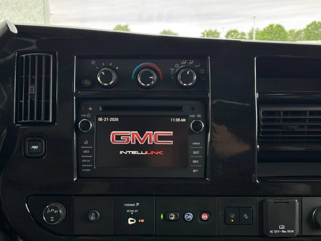 Used 2020 GMC Savana 2500 Extended w/ Enhanced Convenience Package RWD image 25