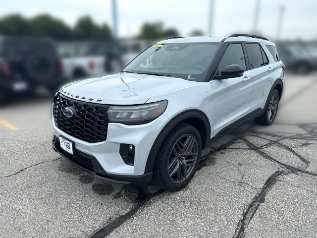 New 2026 Ford Explorer ST-Line w/ ST-Line Street Pack AWD/4WD image 11