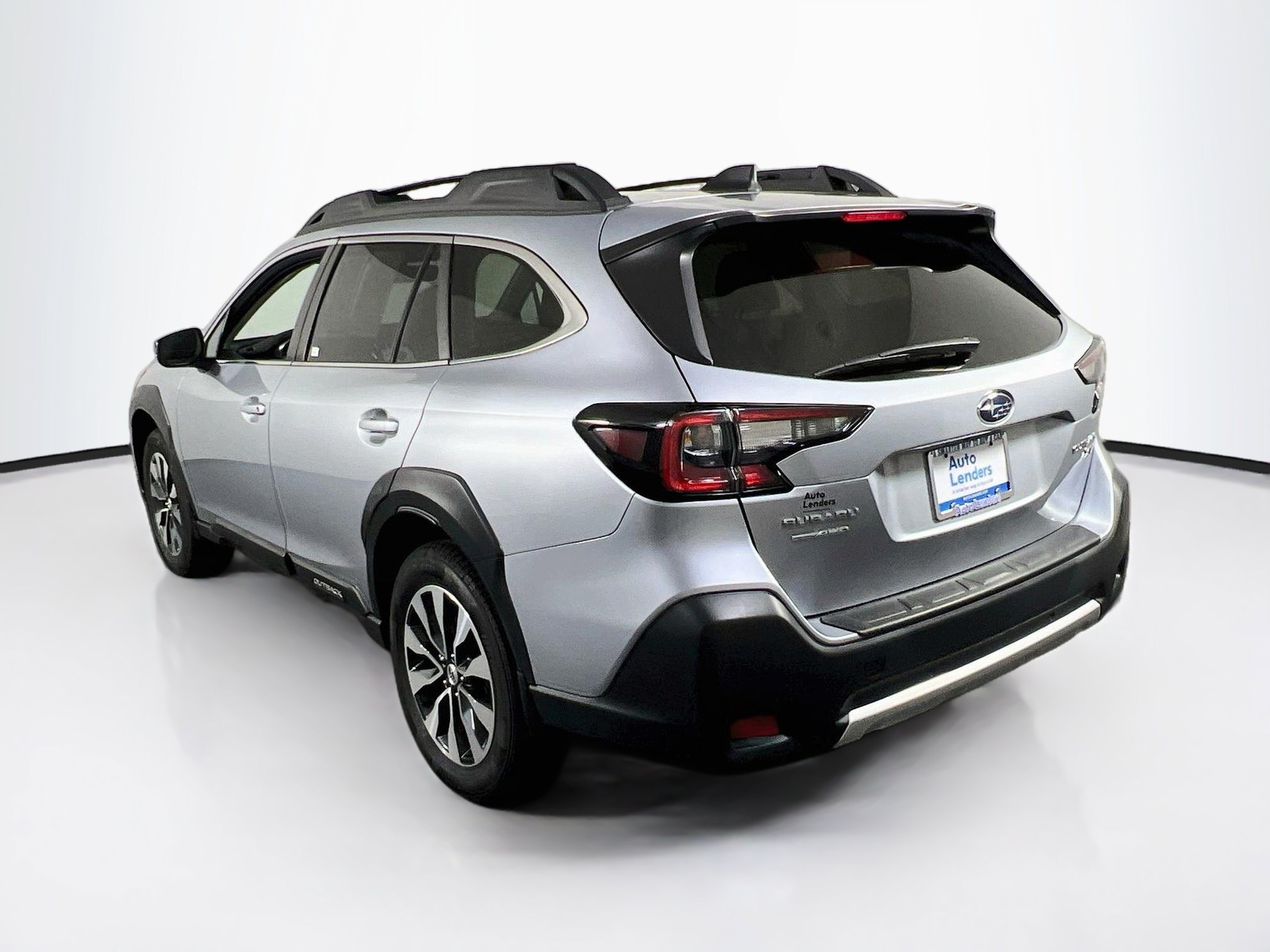 Used 2023 Subaru Outback Limited XT AWD/4WD image 7