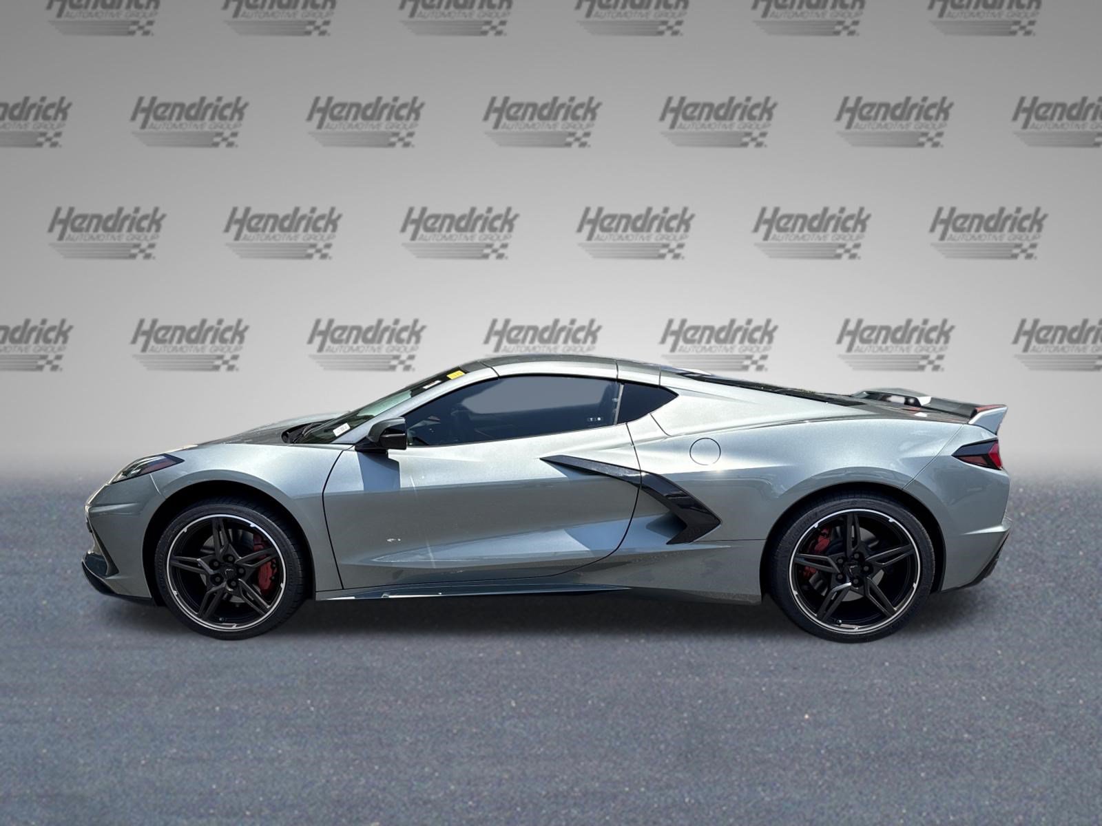 Used 2024 Chevrolet Corvette Stingray Preferred Cpe w/ Z51 Performance Package RWD image 7