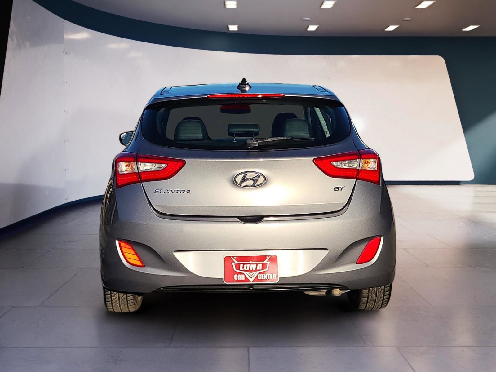 Used 2014 Hyundai Elantra GT w/ Option Group 03 image 4