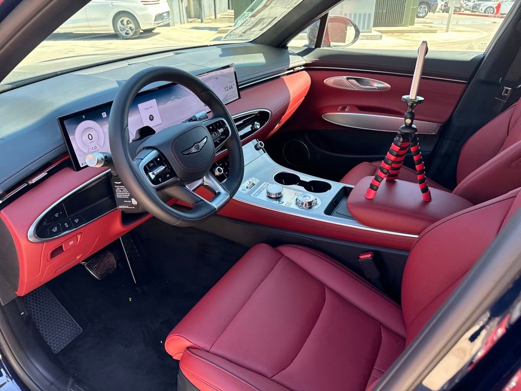 New 2026 Genesis GV70 2.5T Sport Prestige AWD/4WD image 10