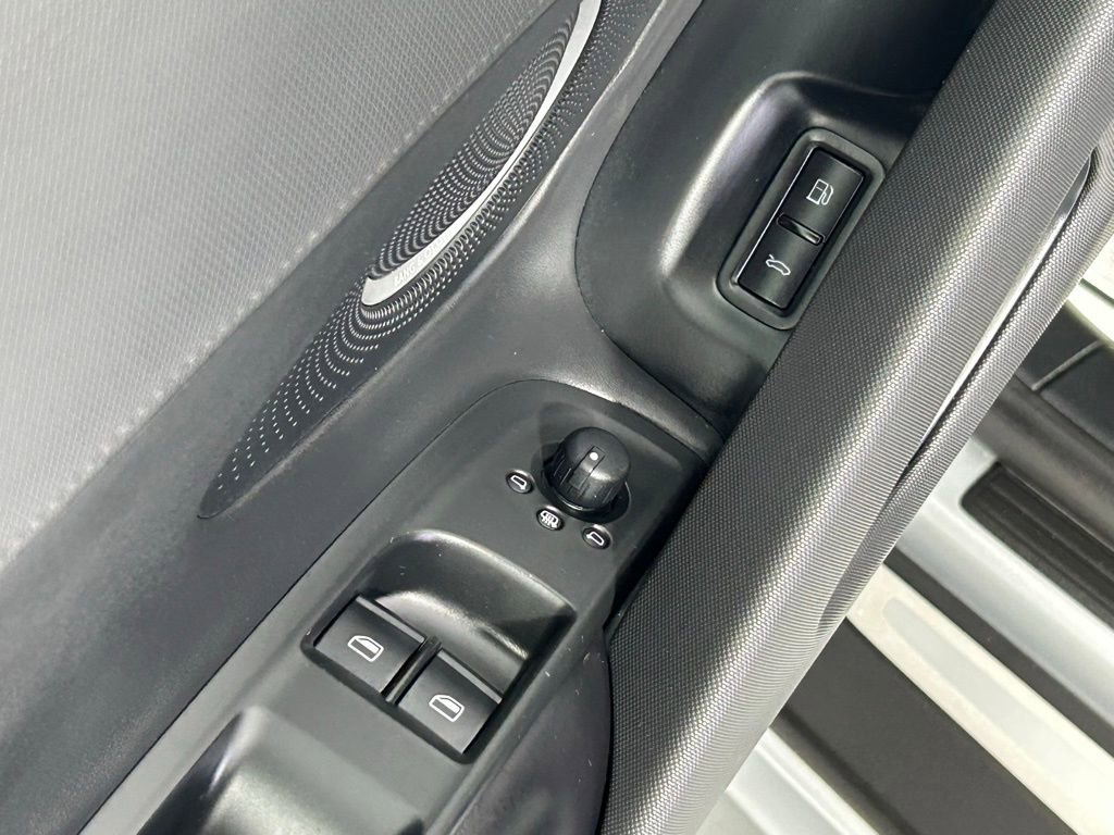 Used 2012 Audi R8 V10 image 30