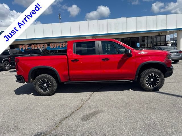 Used 2023 Chevrolet Silverado 1500 ZR2 w/ Technology Package AWD/4WD image 2