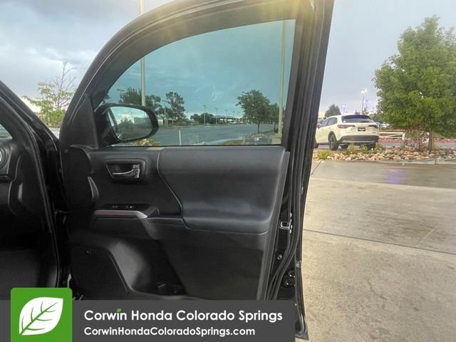 Used 2023 Toyota Tacoma TRD Pro AWD/4WD image 31