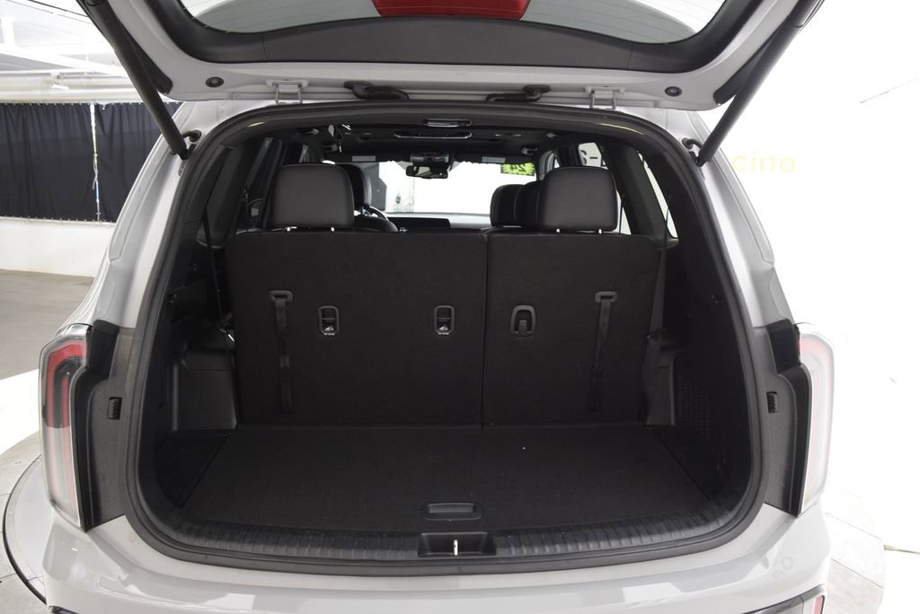 Used 2024 Kia Telluride EX X-Line image 29