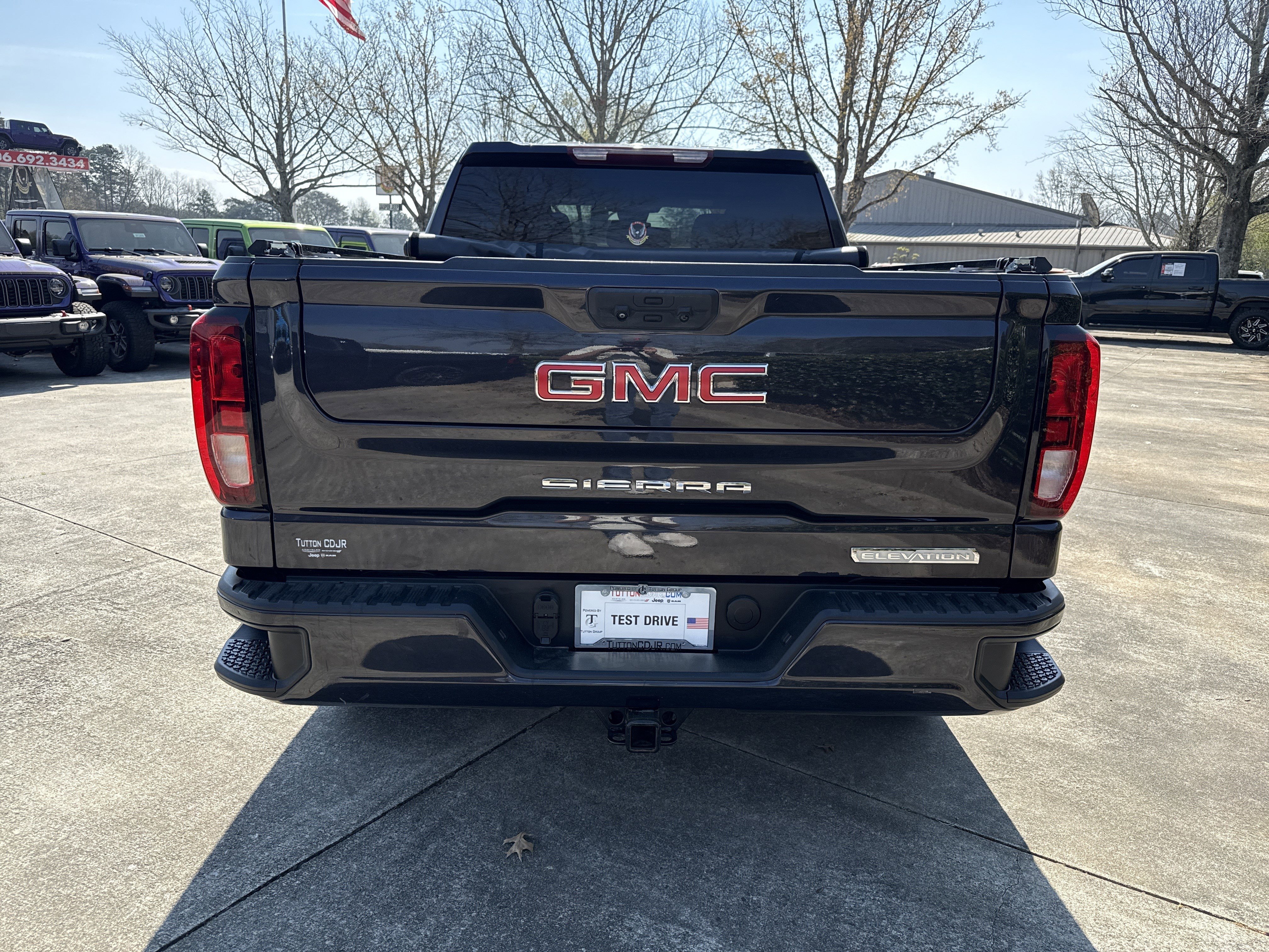 Used 2022 GMC Sierra 1500 Elevation image 6