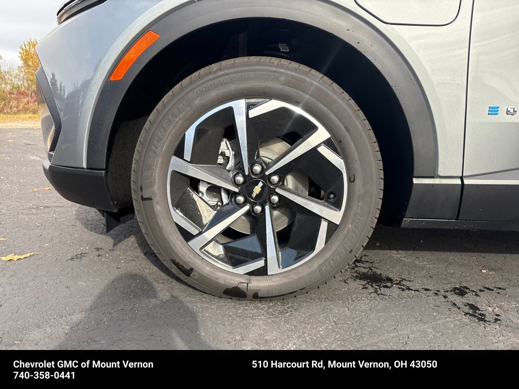 New 2026 Chevrolet Equinox EV LT image 27