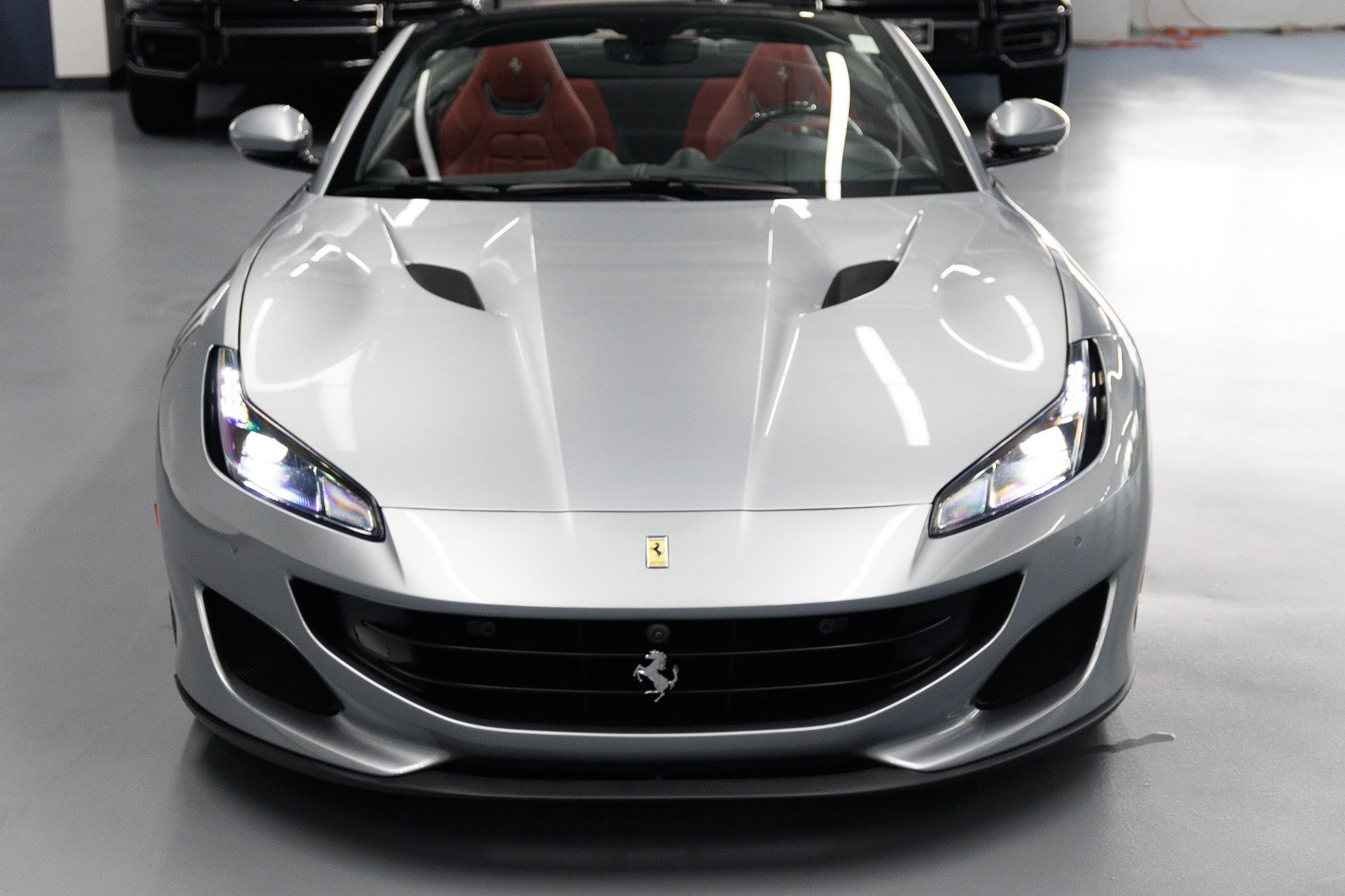 Used 2019 Ferrari Portofino RWD image 5