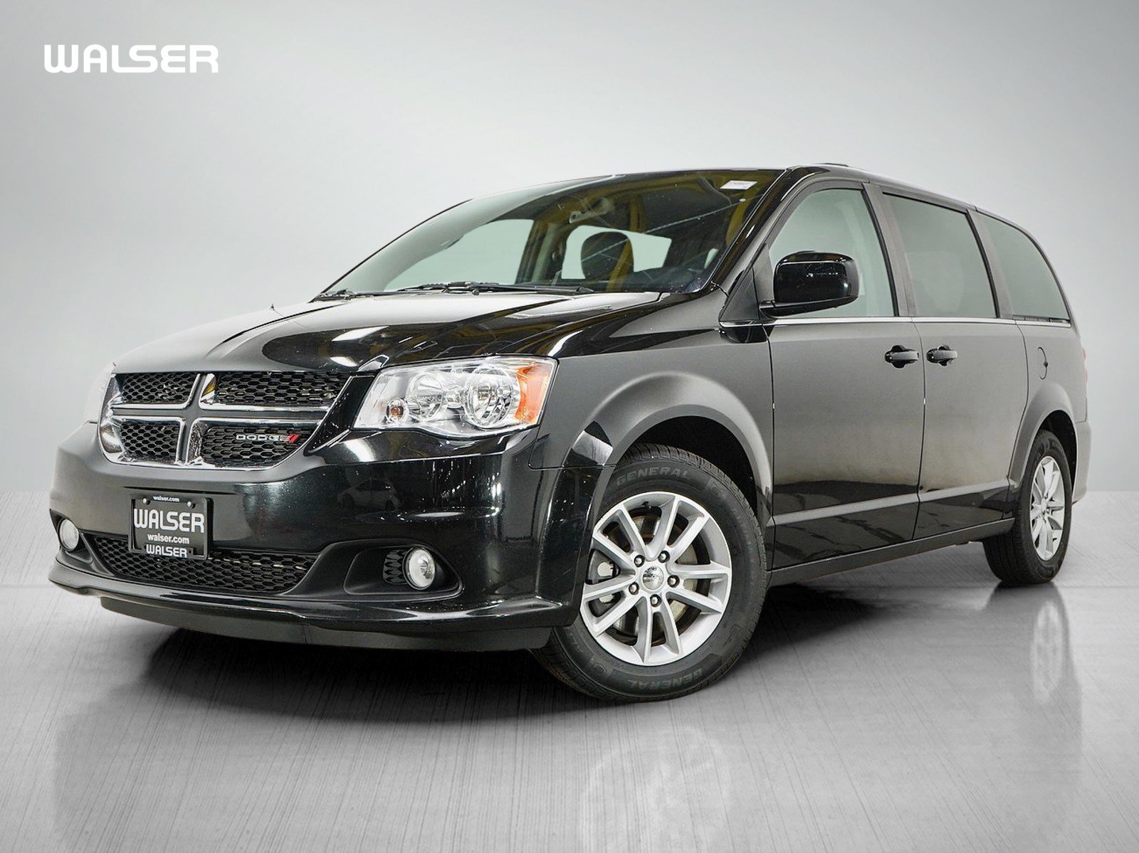 Used 2020 Dodge Grand Caravan SXT w/ Driver Convenience Group