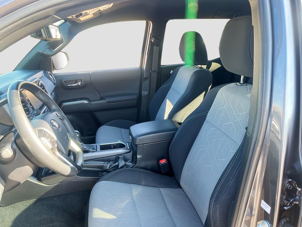Used 2023 Toyota Tacoma TRD Off-Road w/ Technology Package image 19