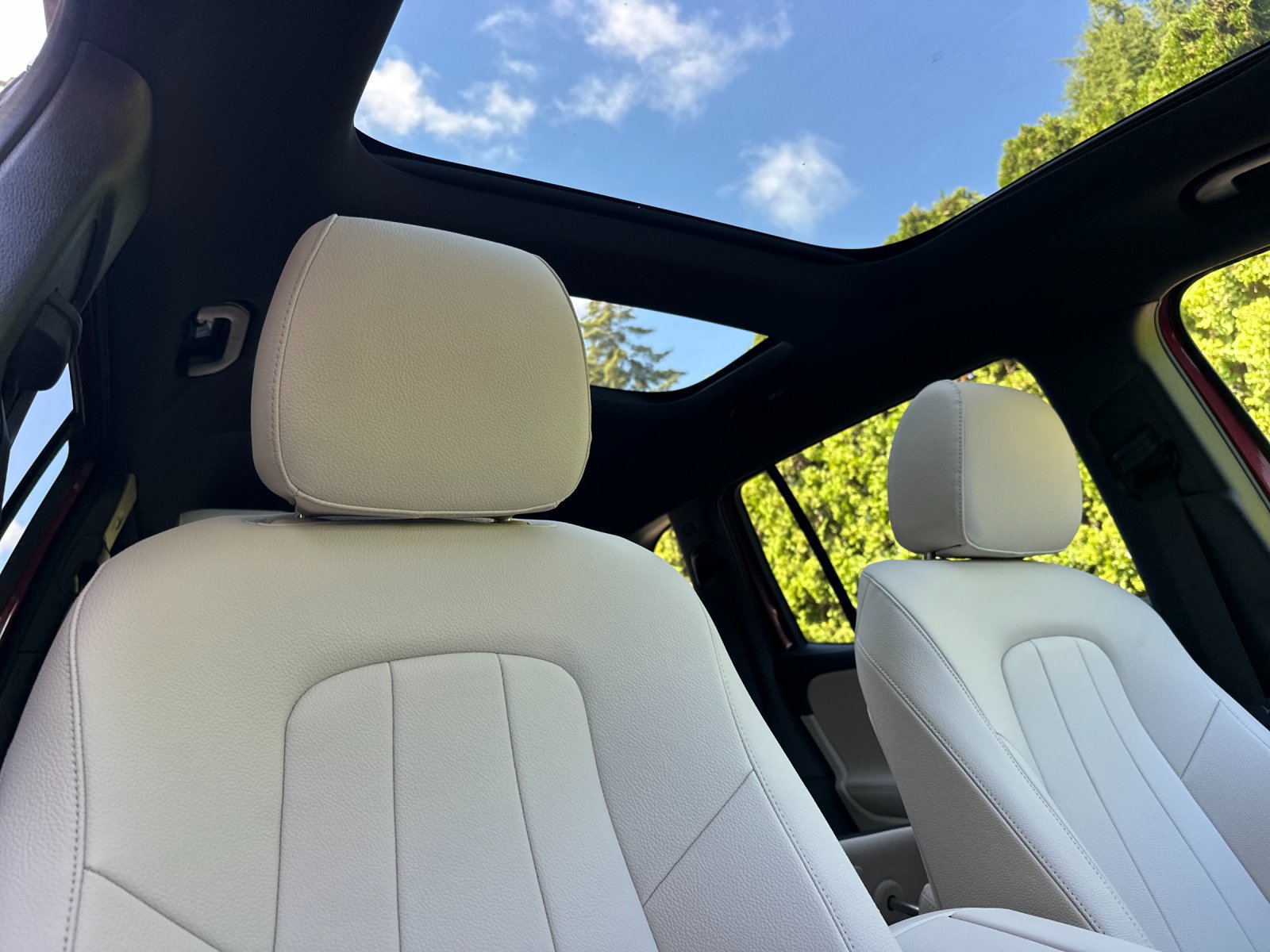 New 2026 Mercedes-Benz GLB 250 4MATIC image 17