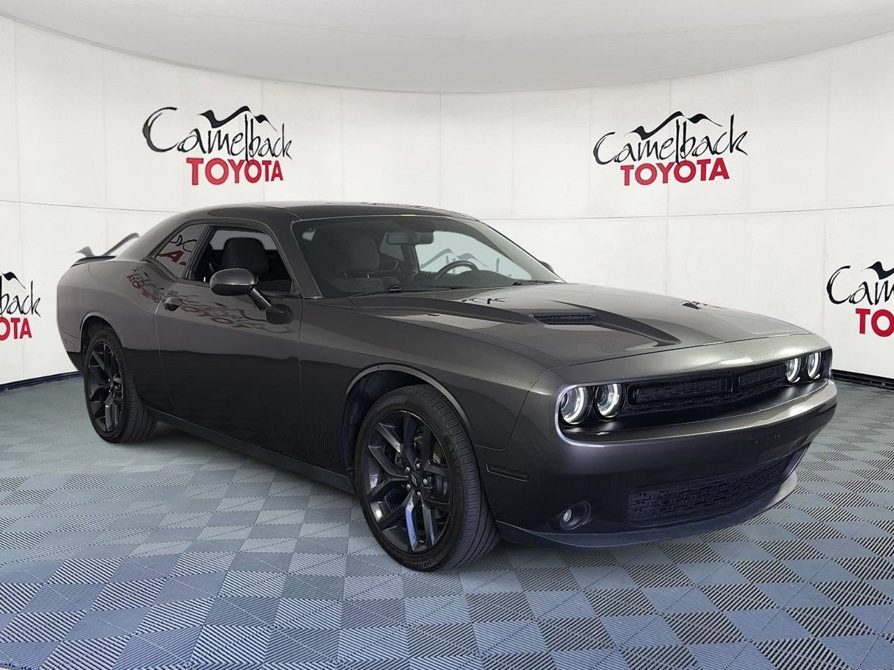 Used 2021 Dodge Challenger SXT w/ Blacktop Package RWD image 3