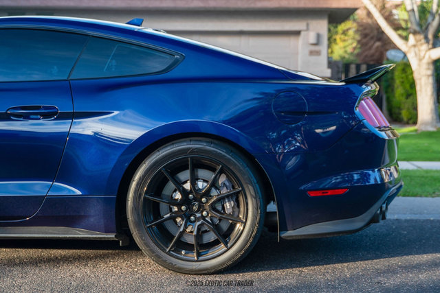 Used 2020 Ford Mustang Shelby GT350 w/ Technology Package image 5