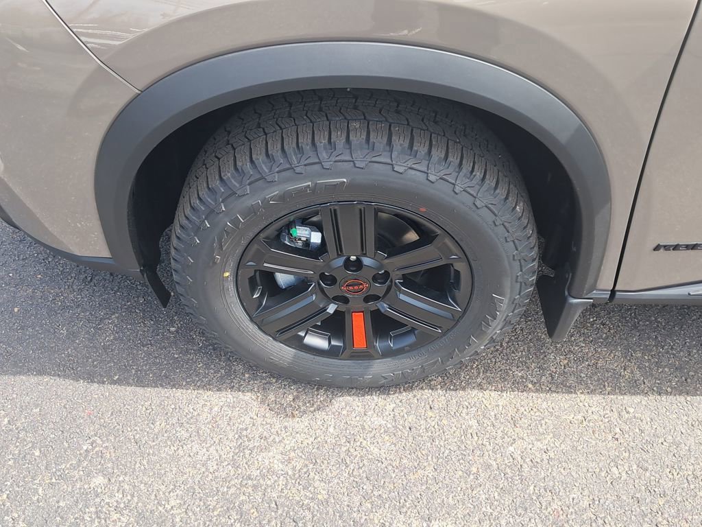 New 2026 Nissan Rogue SV AWD/4WD image 28